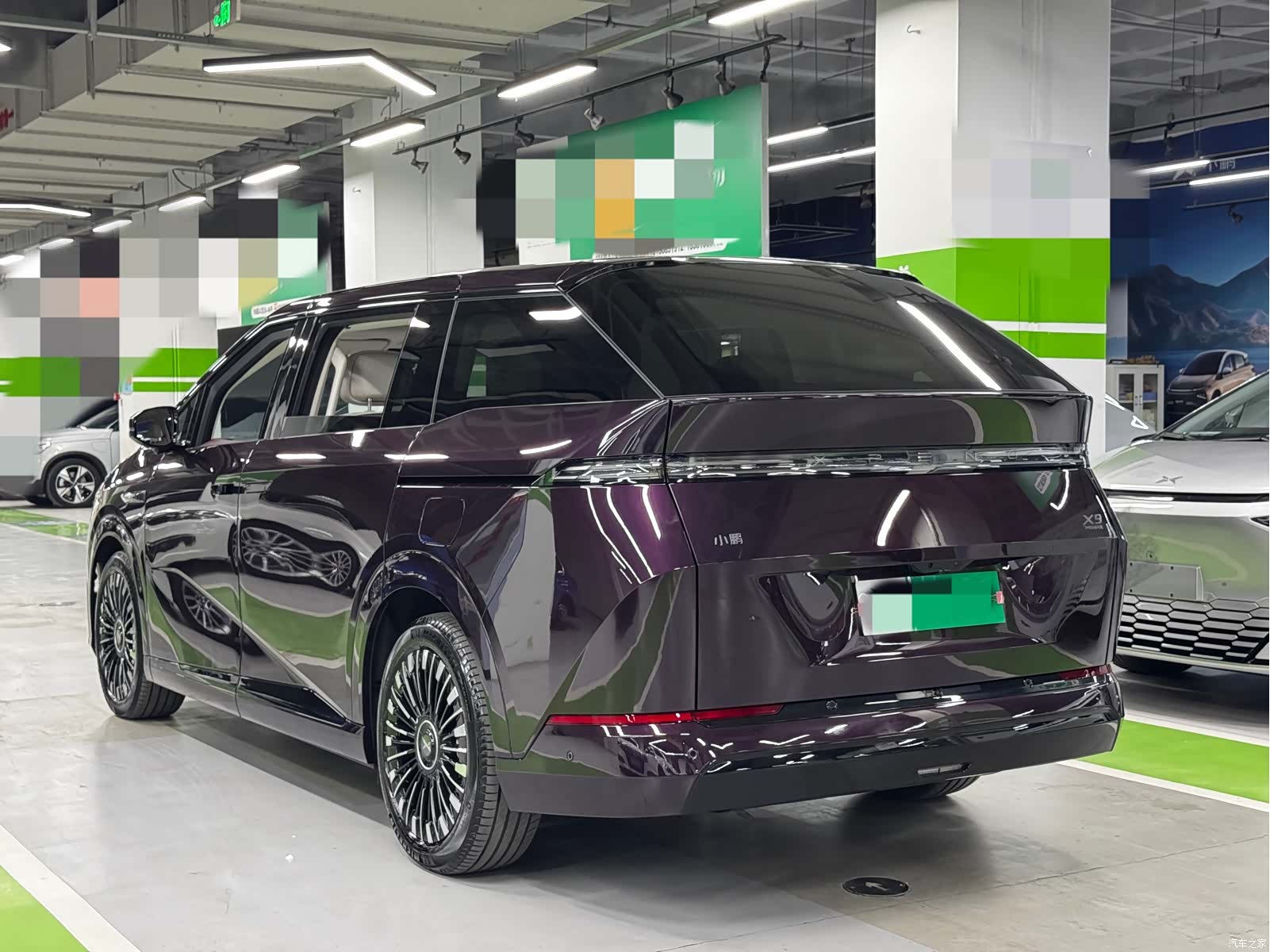 Xpeng X9, 2025 6