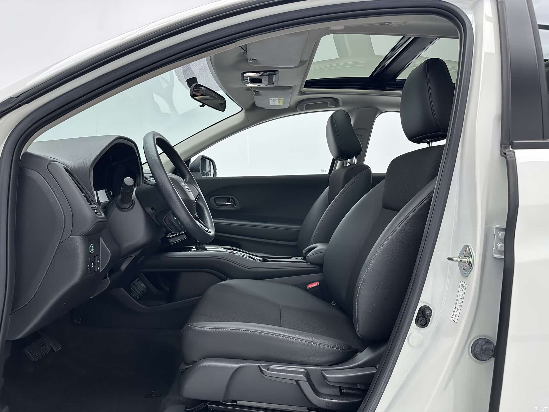 Honda Vezel, 2022 все фото