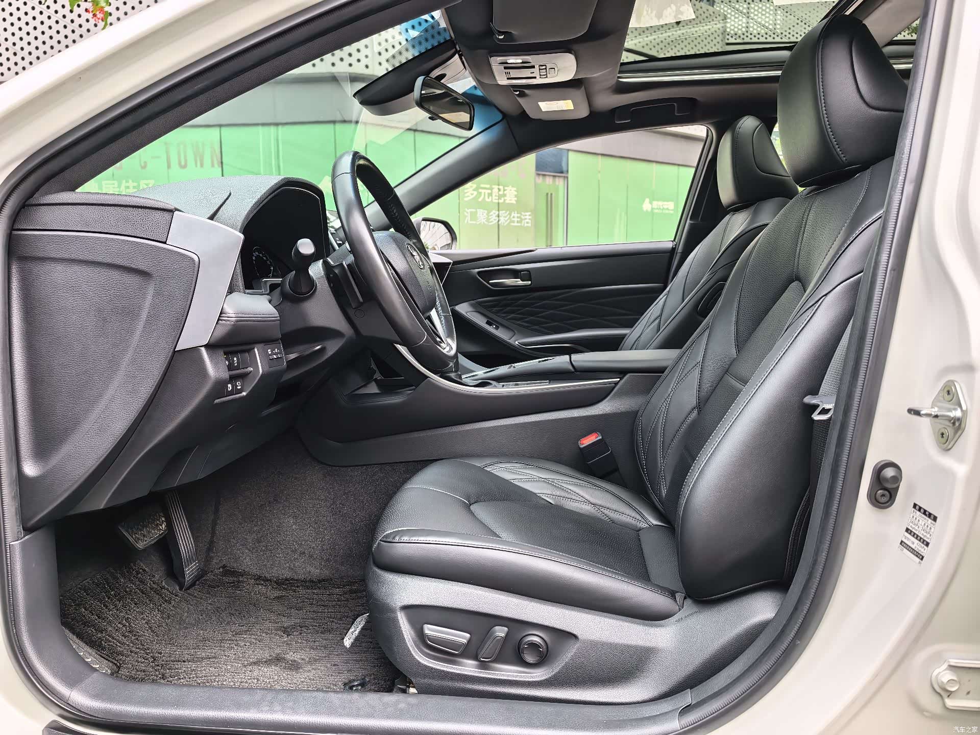 Toyota Avalon, 2019 13