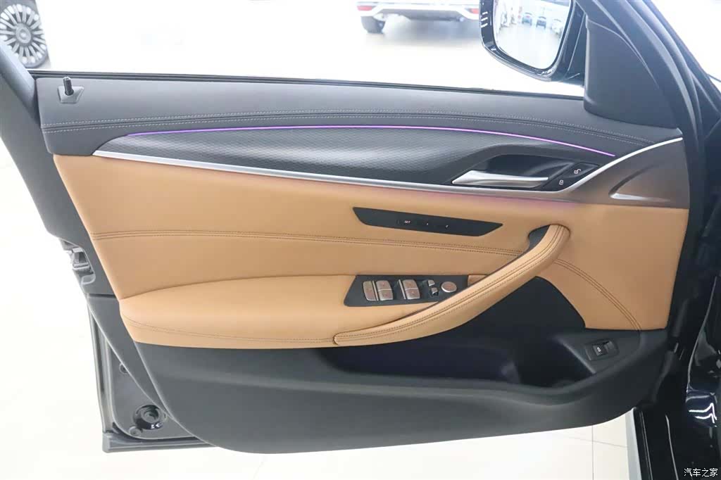 BMW 5 Series, 2022 12