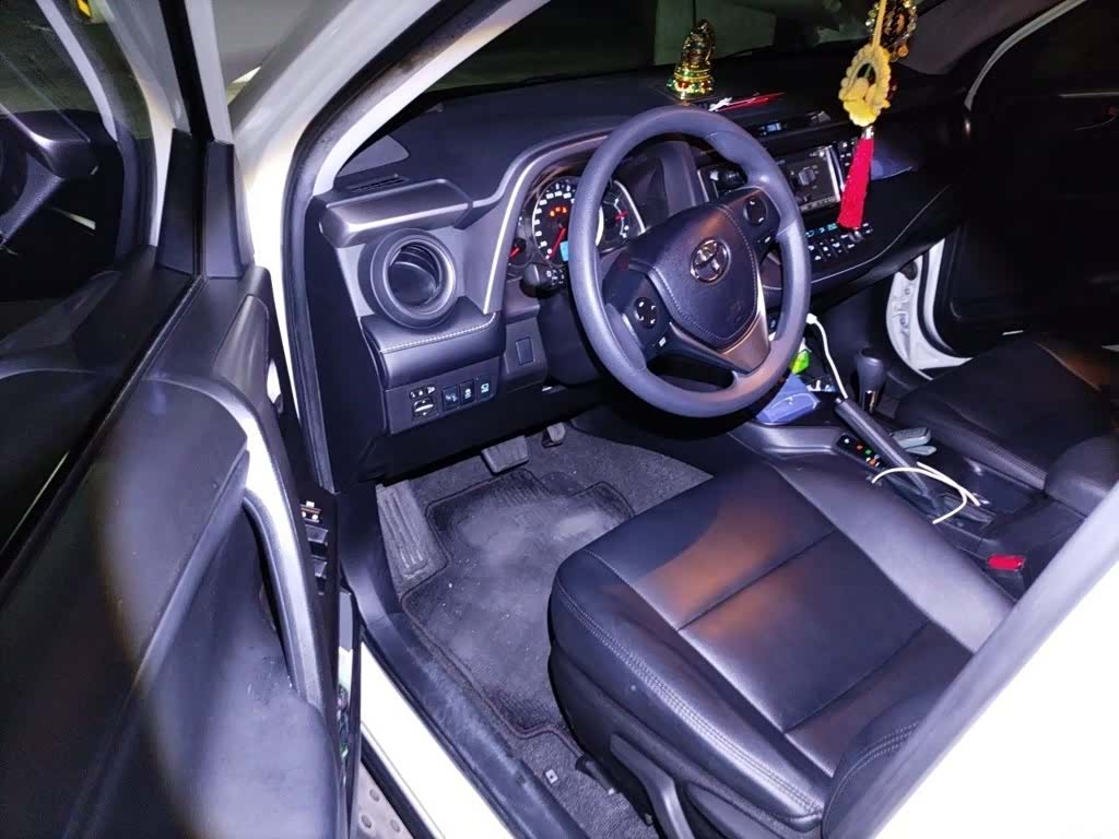 Toyota RAV4, 2018 14