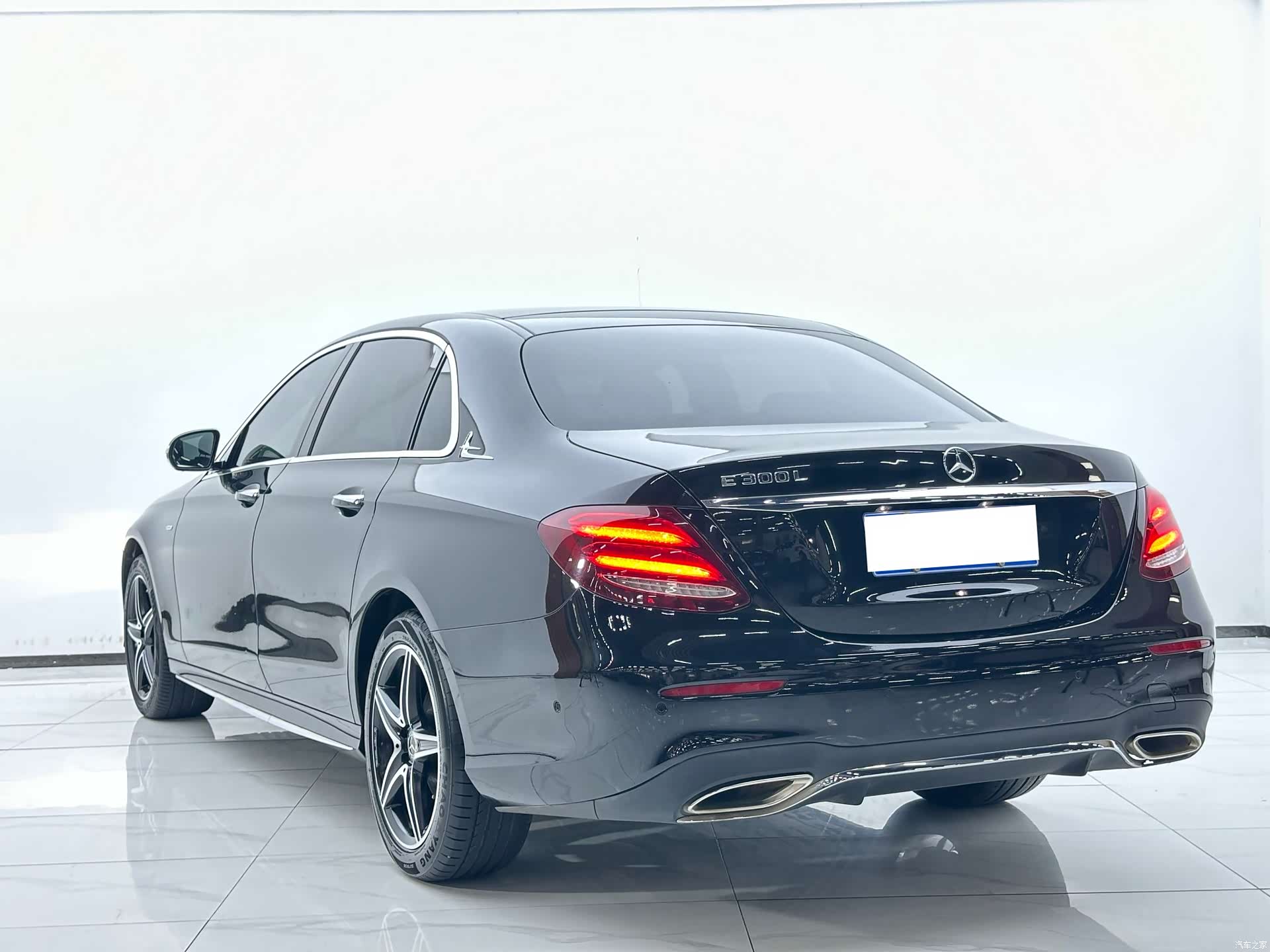 Mercedes-Benz E-Class, 2020 13