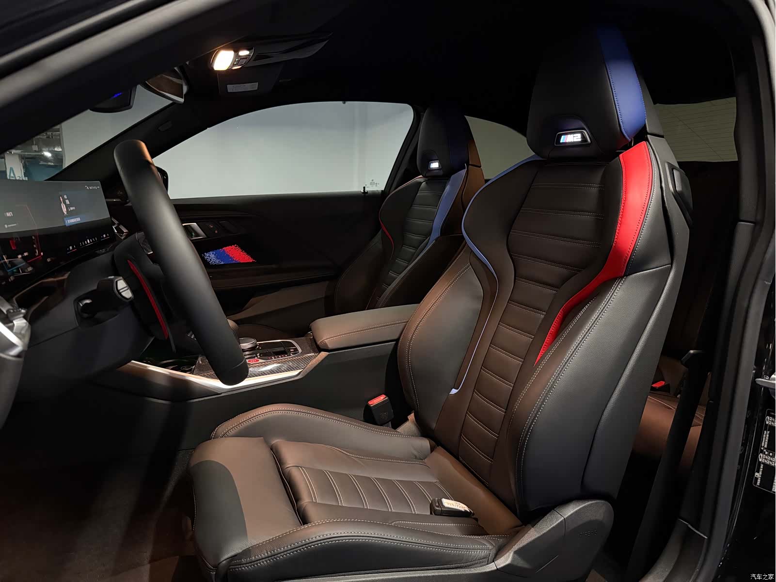 BMW M2, 2025 9
