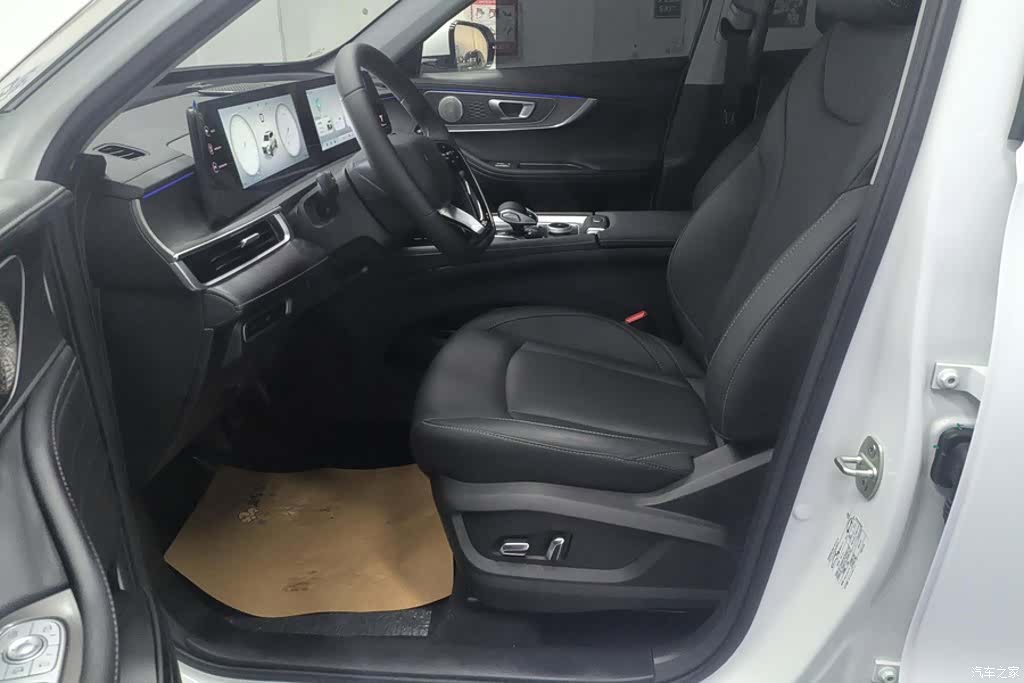 Chery Tiggo 8, 2025 9
