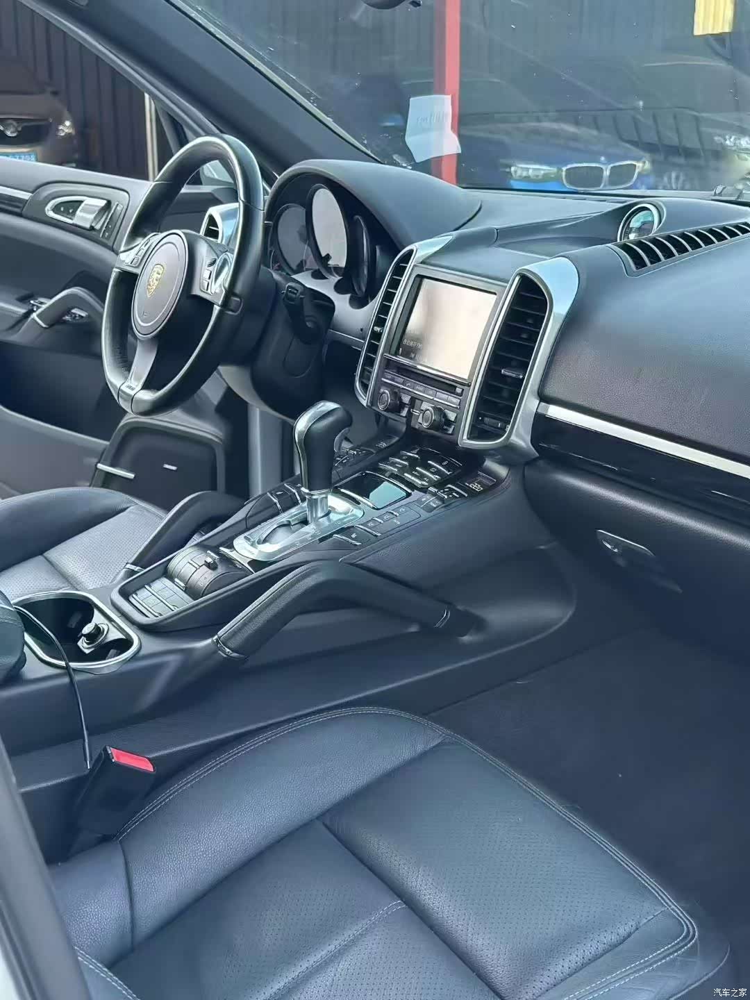Porsche Cayenne, 2013 4