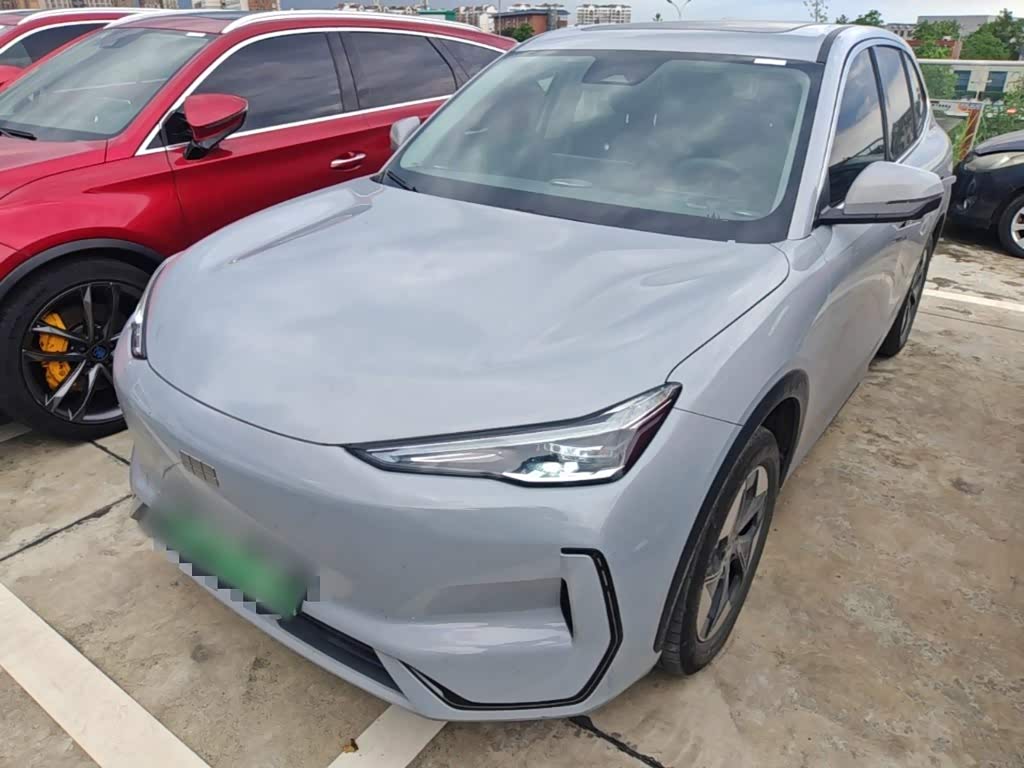 Geely Galaxy E5