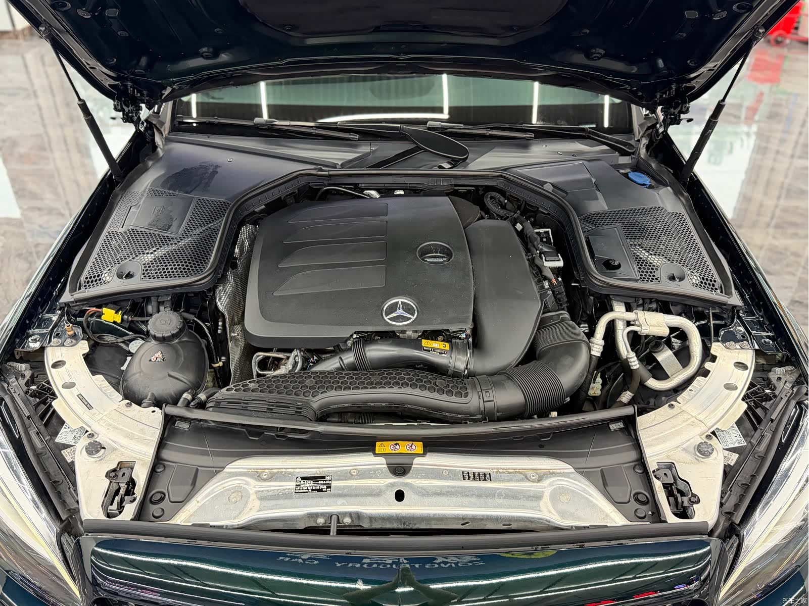 Mercedes-Benz C-Class, 2020 36