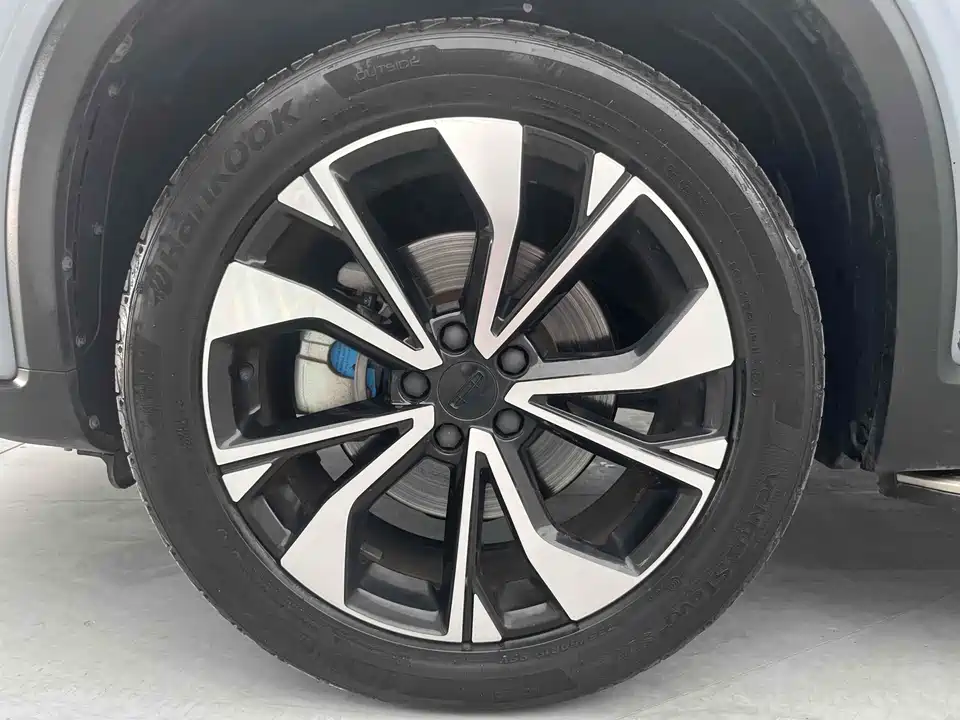 Geely Tugella (рест)