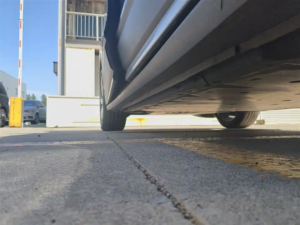 Volkswagen ID.6 CROZZ