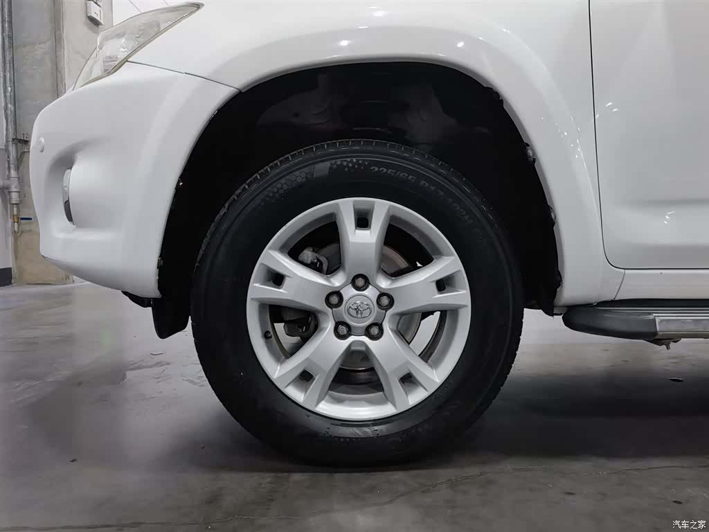 Toyota RAV4, 2012 17