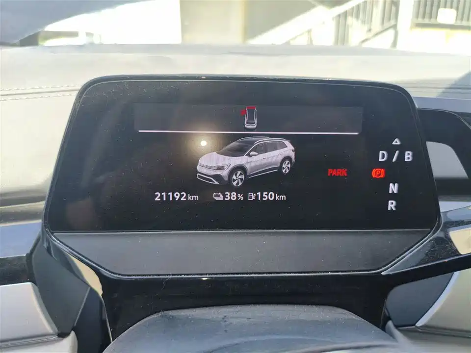 Volkswagen ID.6 CROZZ