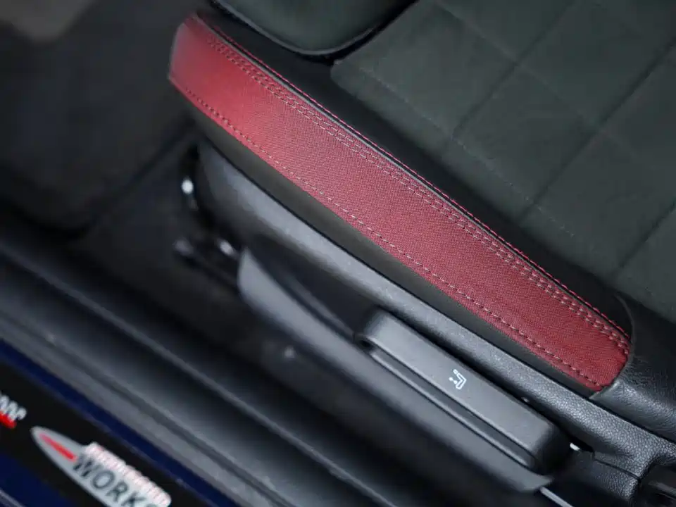 MINI JCW