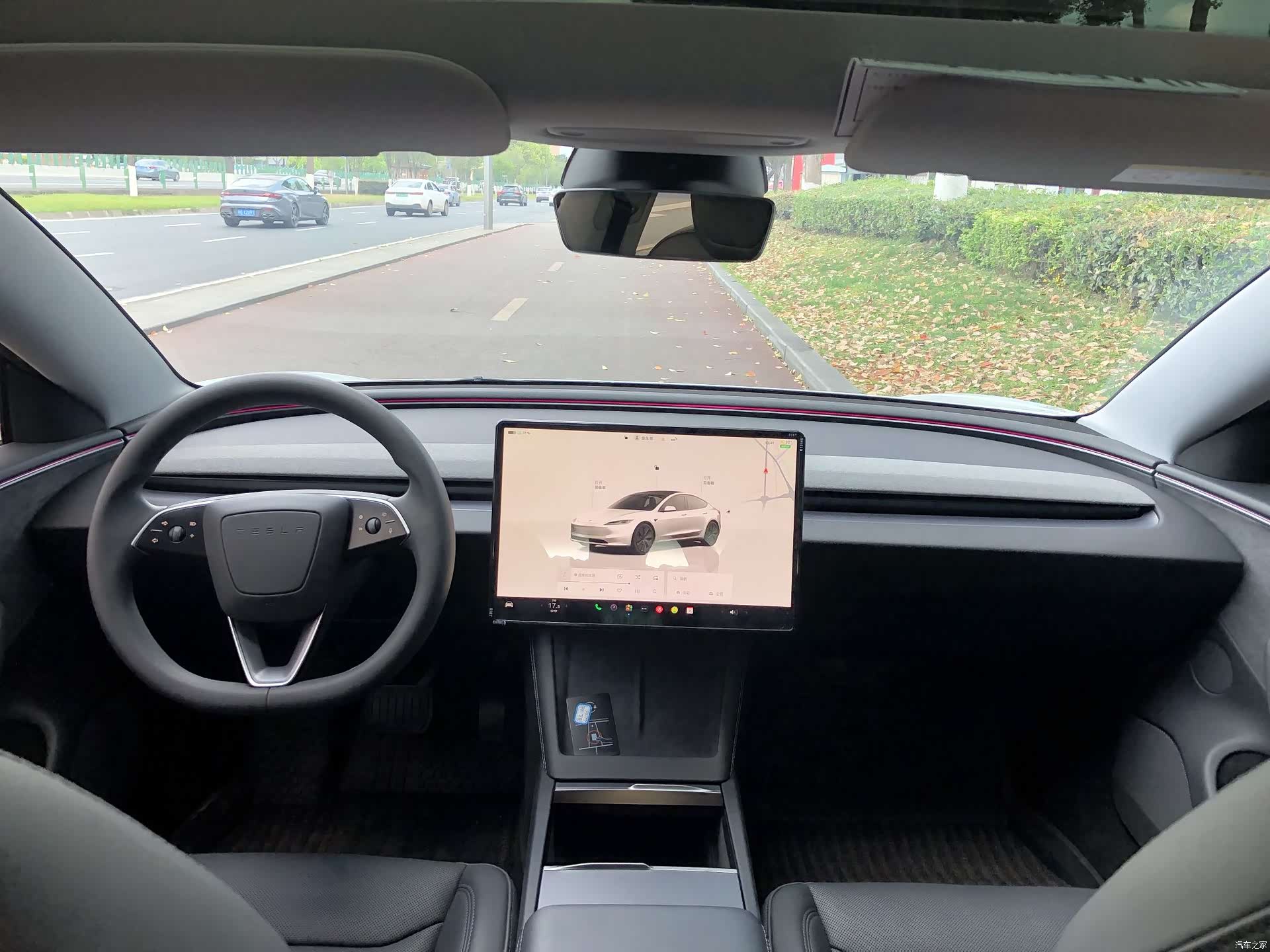 Tesla Model 3, 2025 все фото