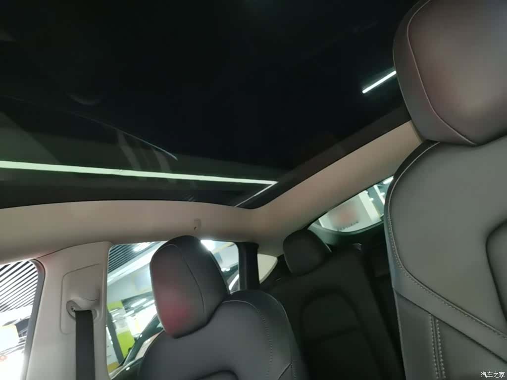 Tesla Model Y, 2021 18