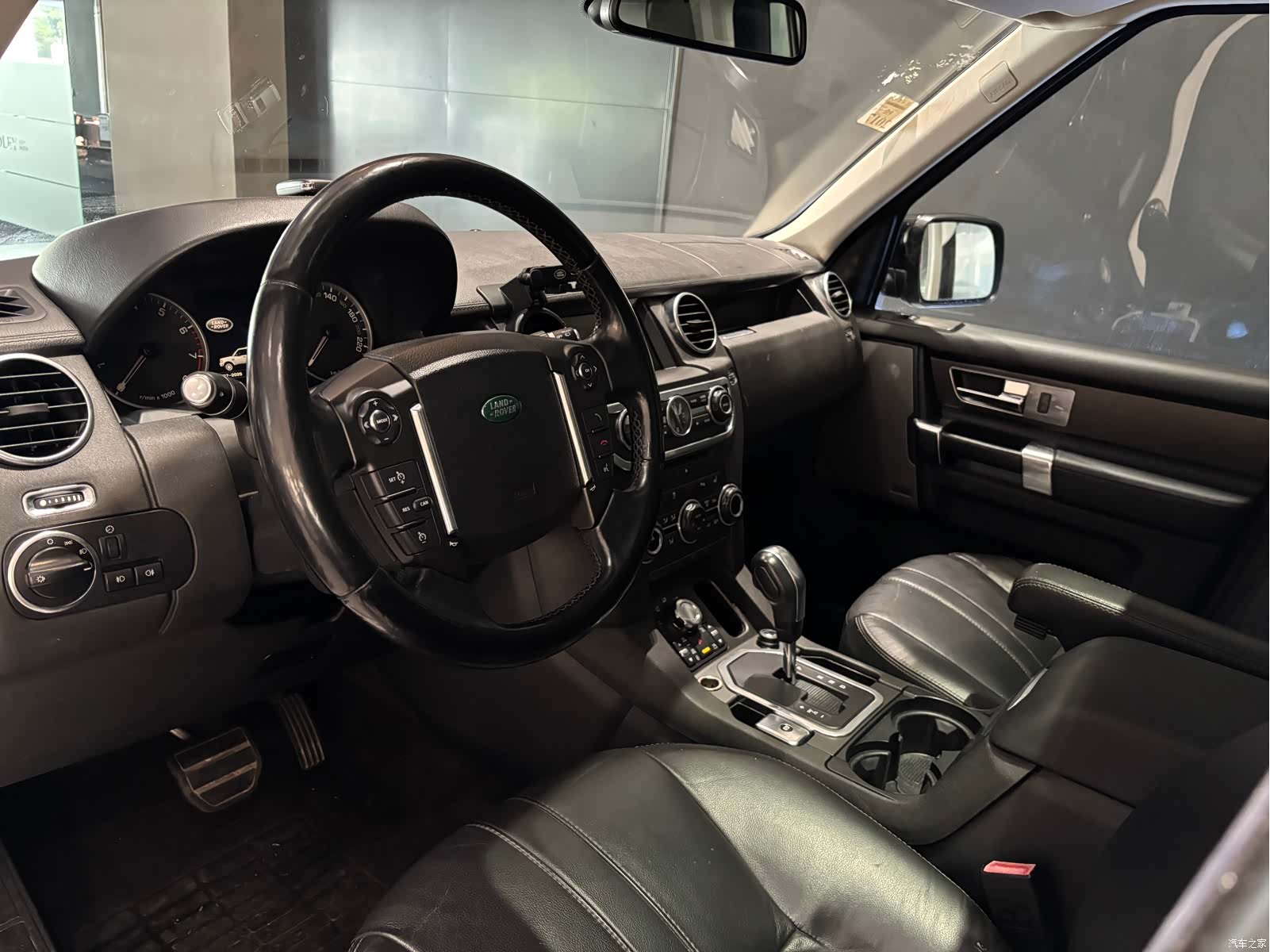 Land Rover Discovery, 2013 6