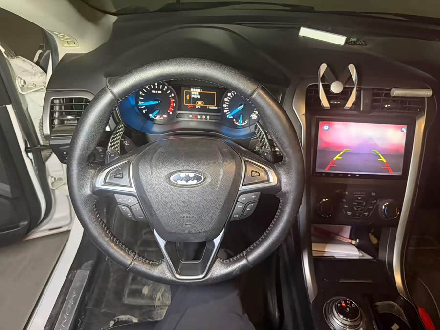 Ford Mondeo 2018, фото 5