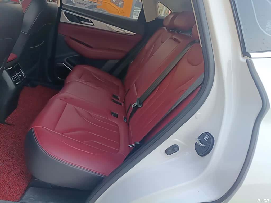 Changan CS85, 2022 17