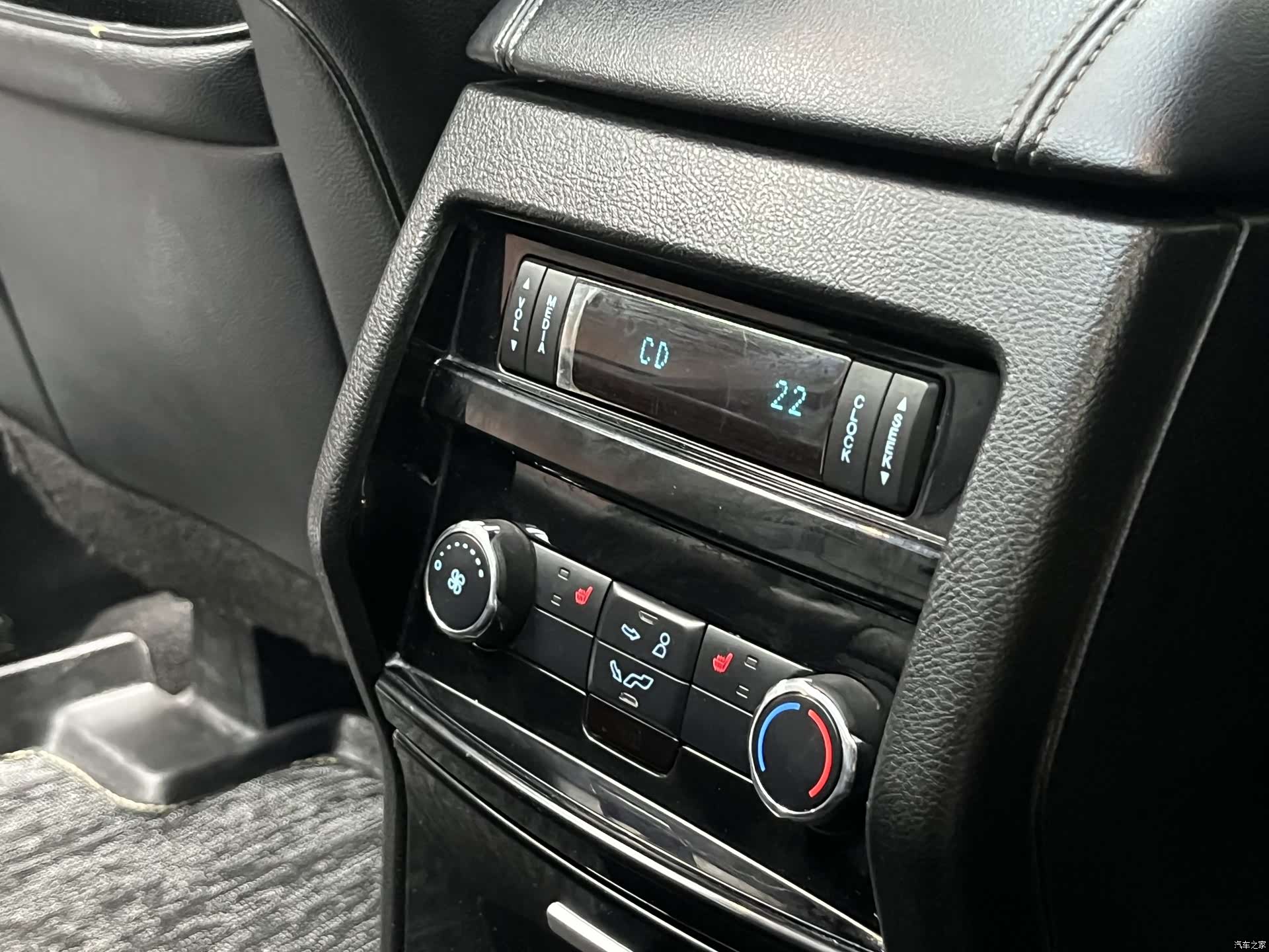 Ford Edge, 2015 23