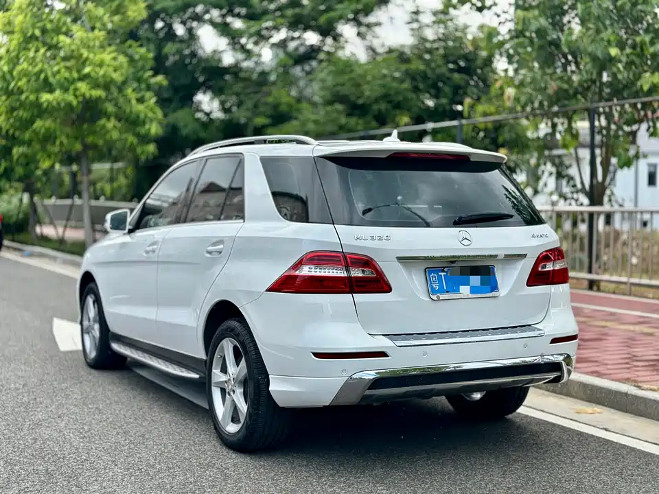 Mercedes-Benz M class