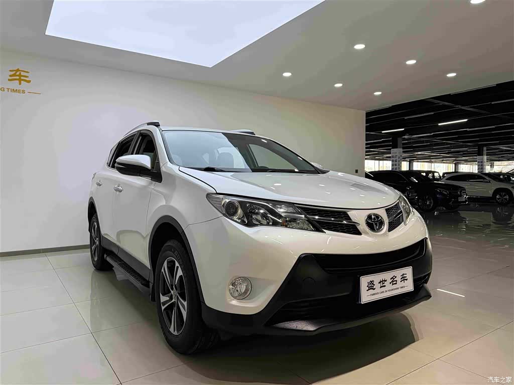 Toyota RAV4, 2016 4