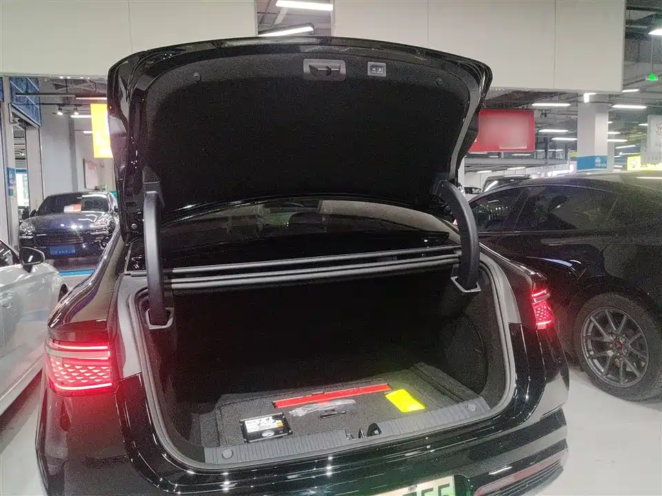 BYD seal