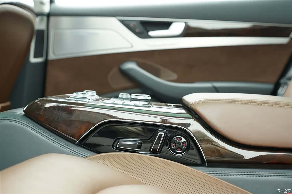 Audi A8L, 2014 20