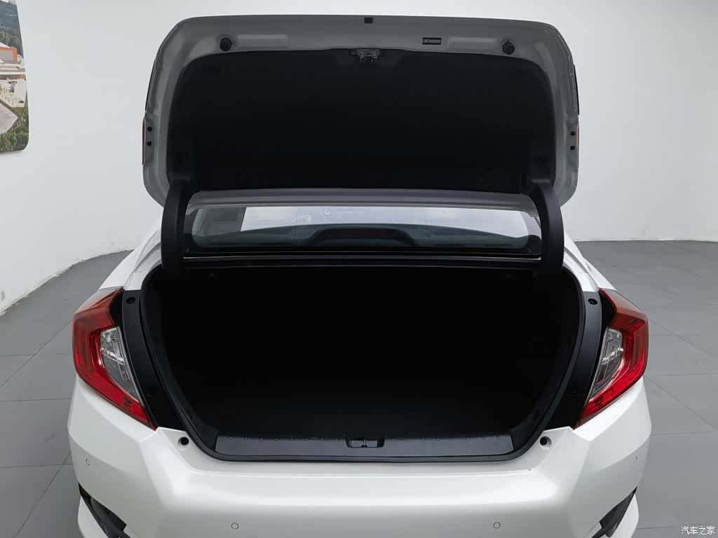 Honda Civic, 2017 16