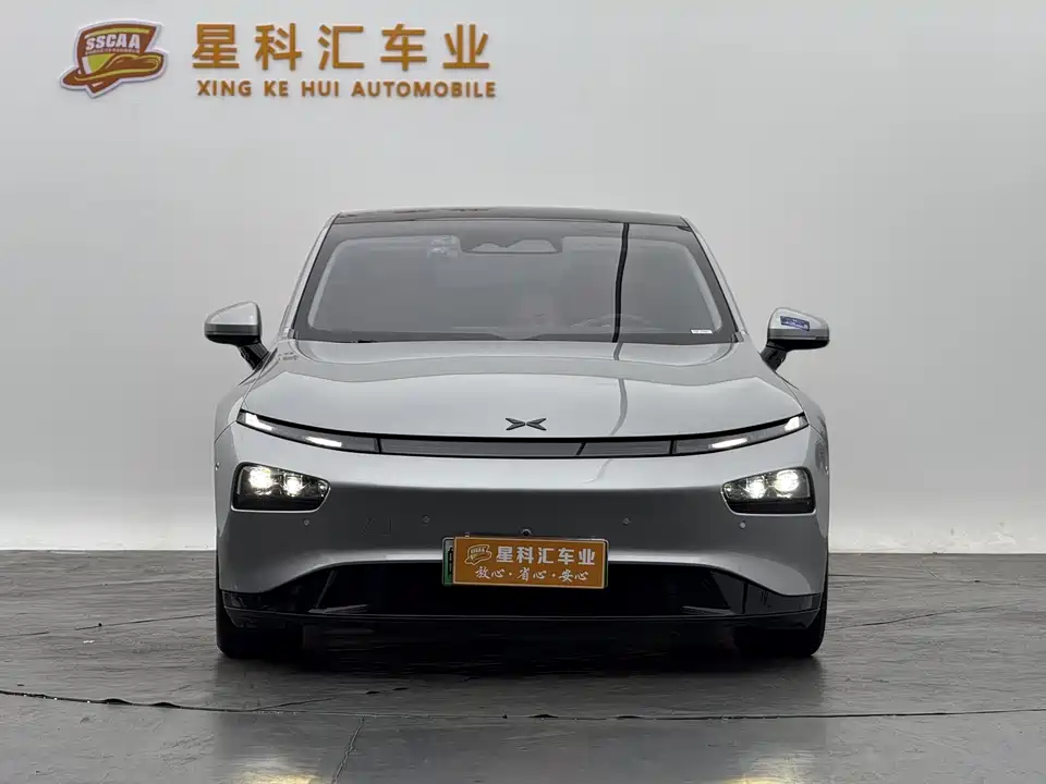 XPENG P7