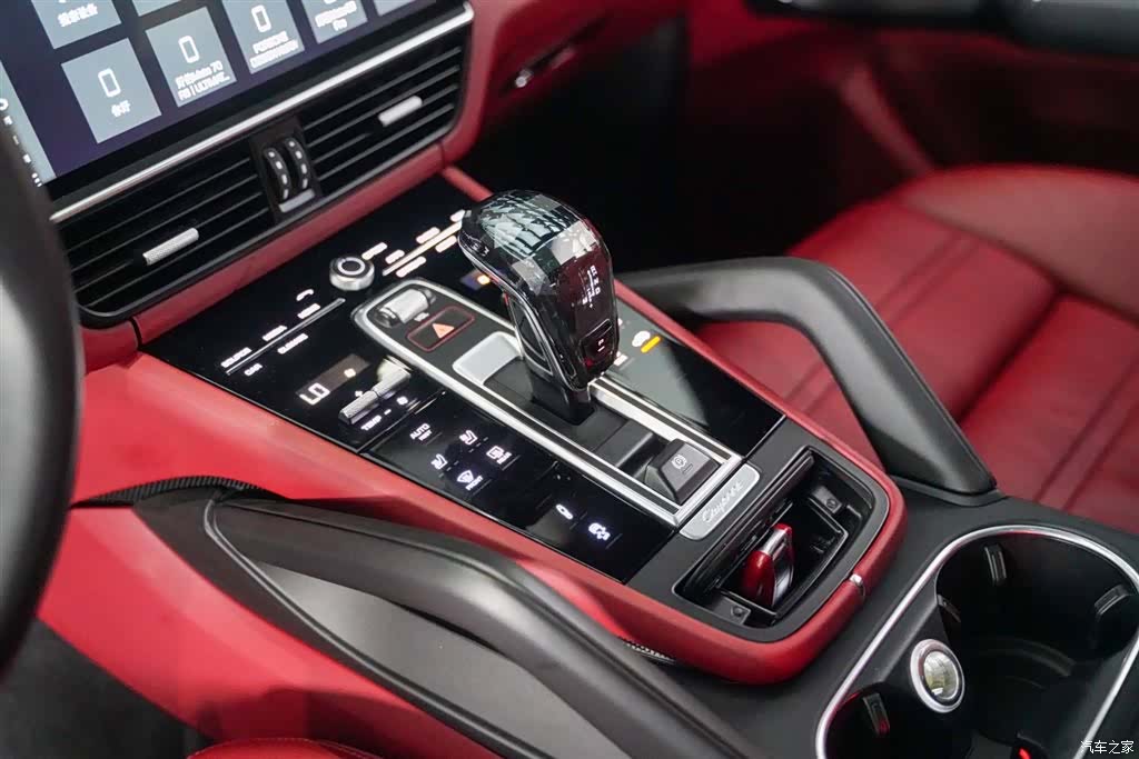 Porsche Cayenne, 2019 13