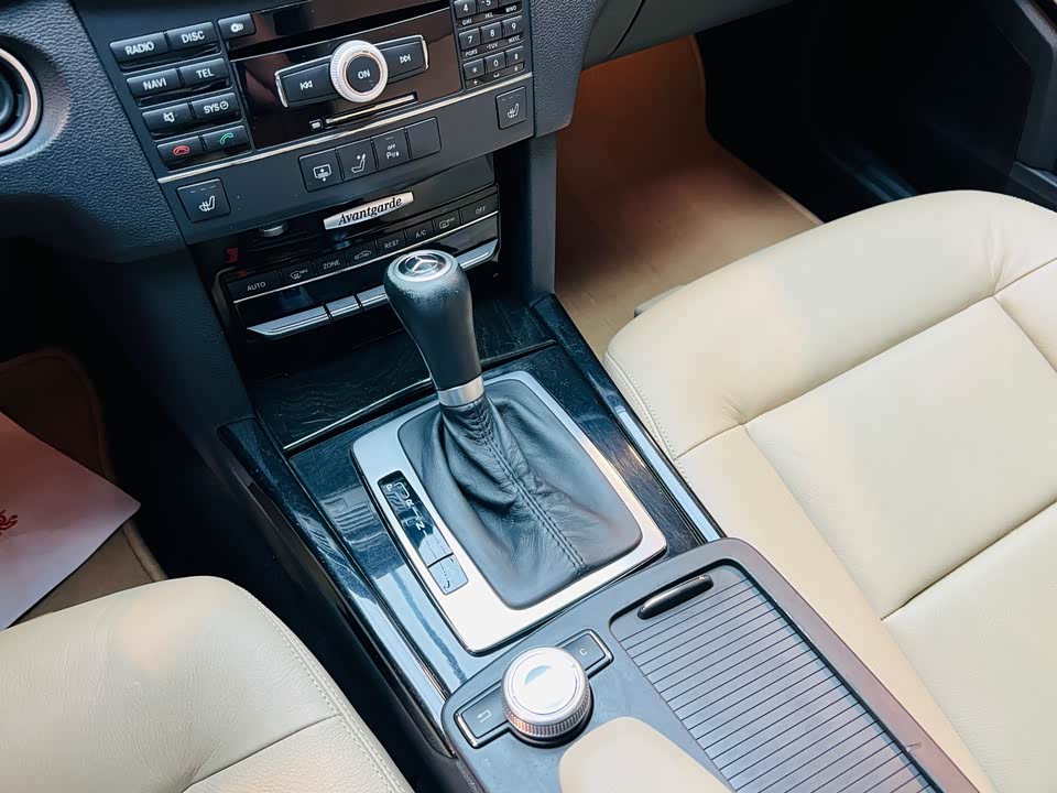 Mercedes-Benz E-class Mercedes-Benz E-class