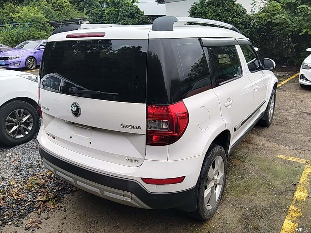 Skoda Yeti, 2015 7