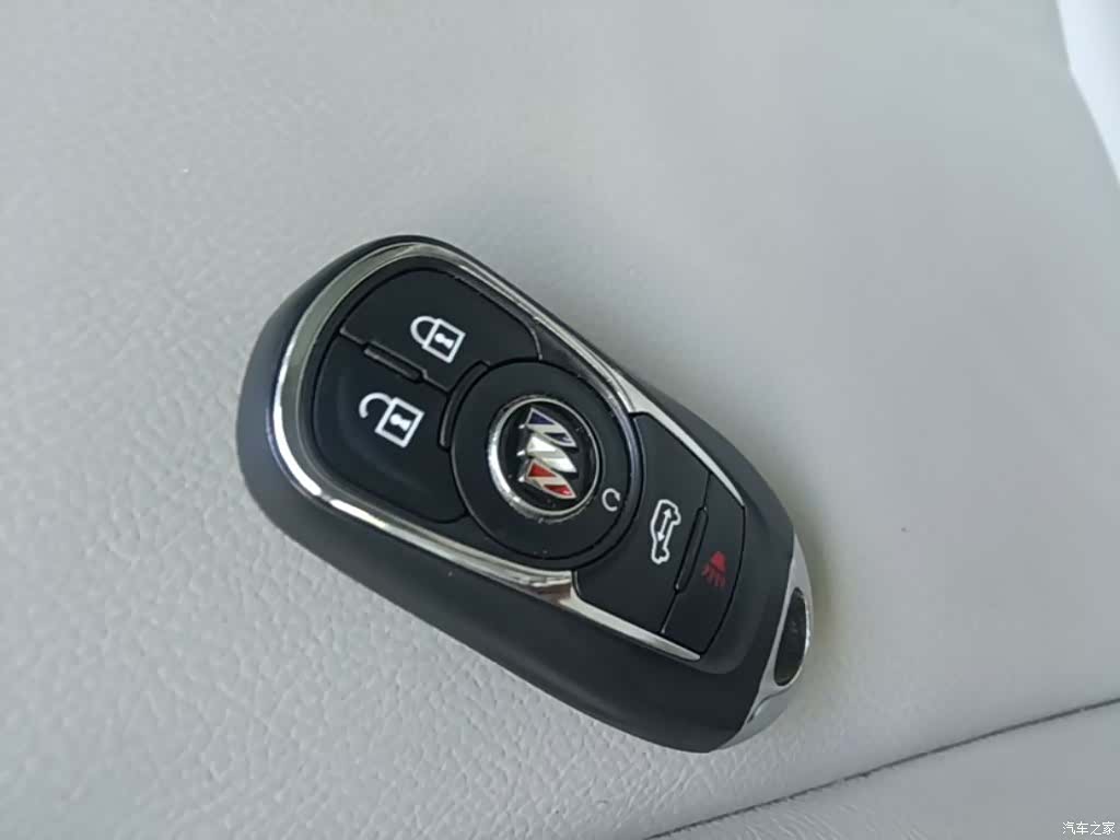 Buick GL8, 2021 9