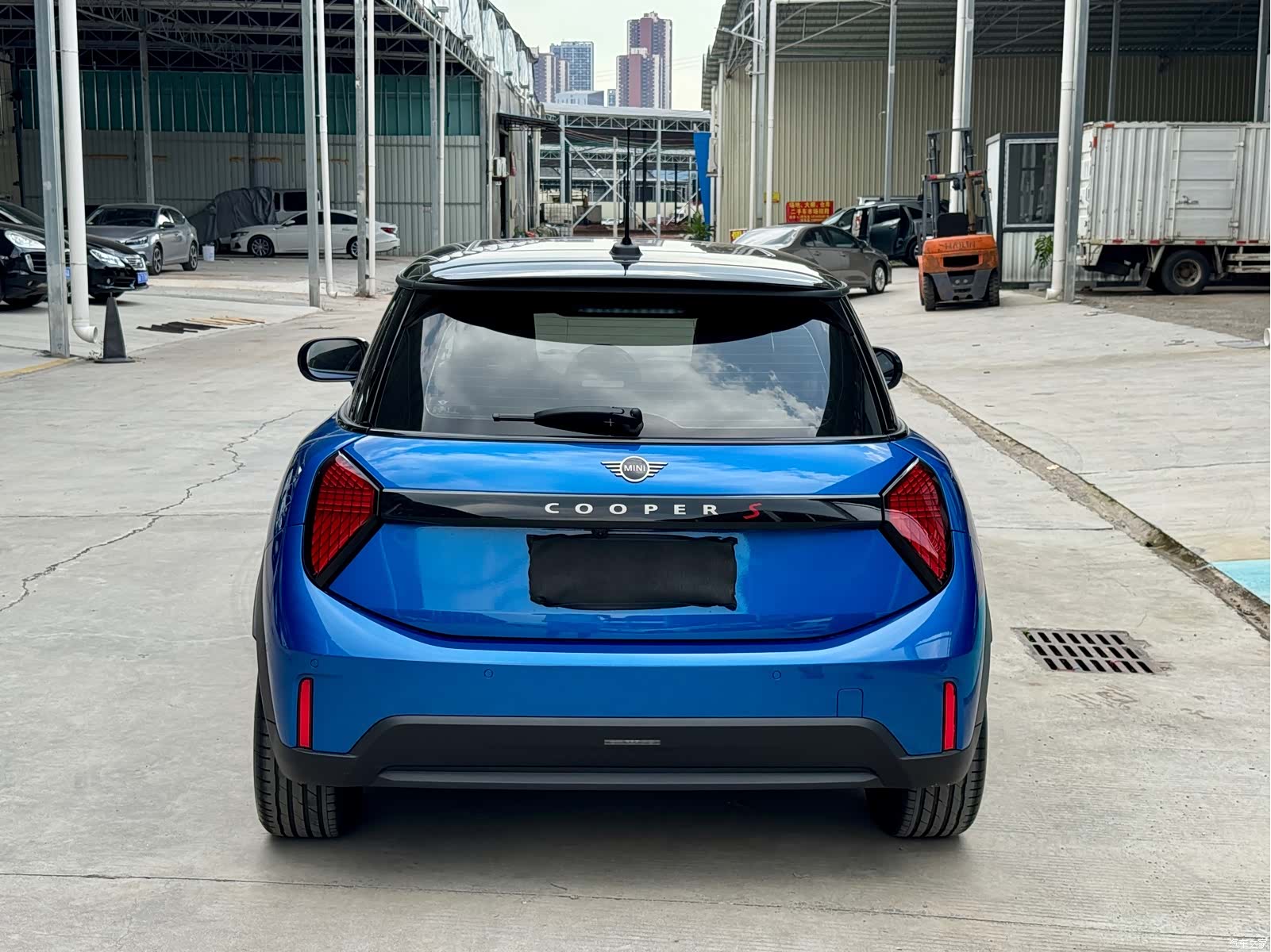 Mini Cooper, 2025 все фото