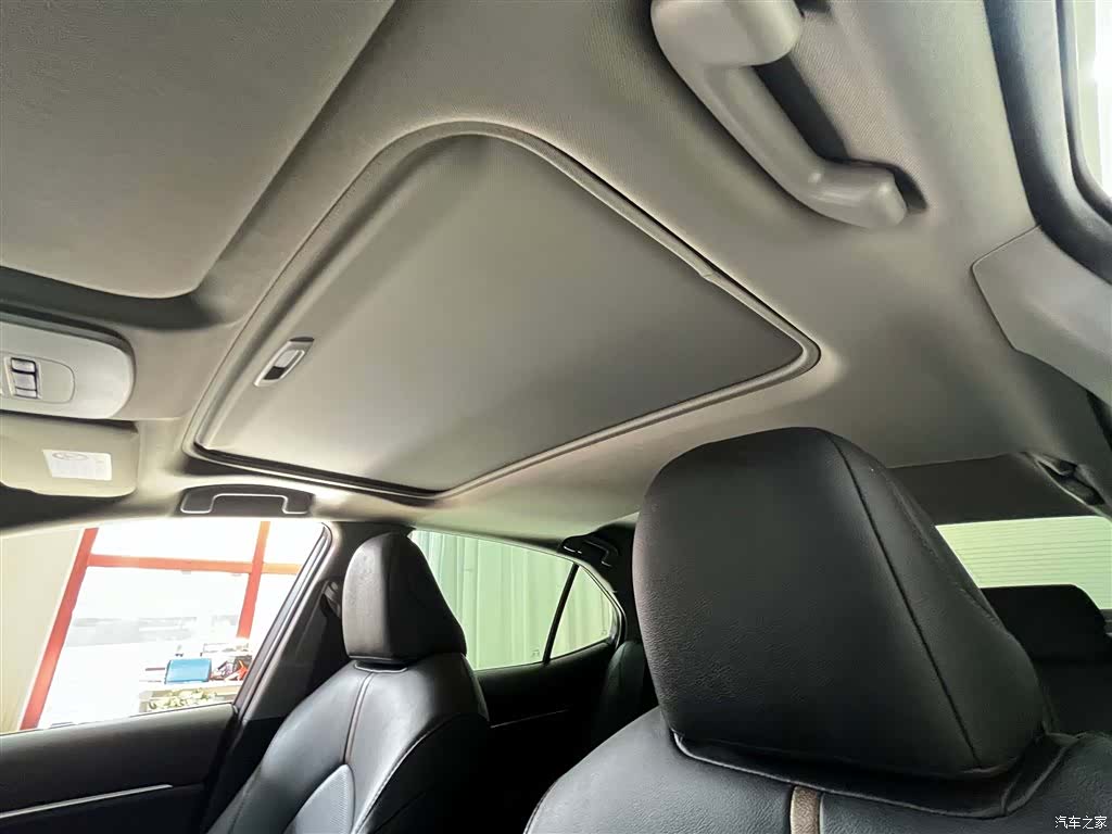 Toyota Camry, 2021 24