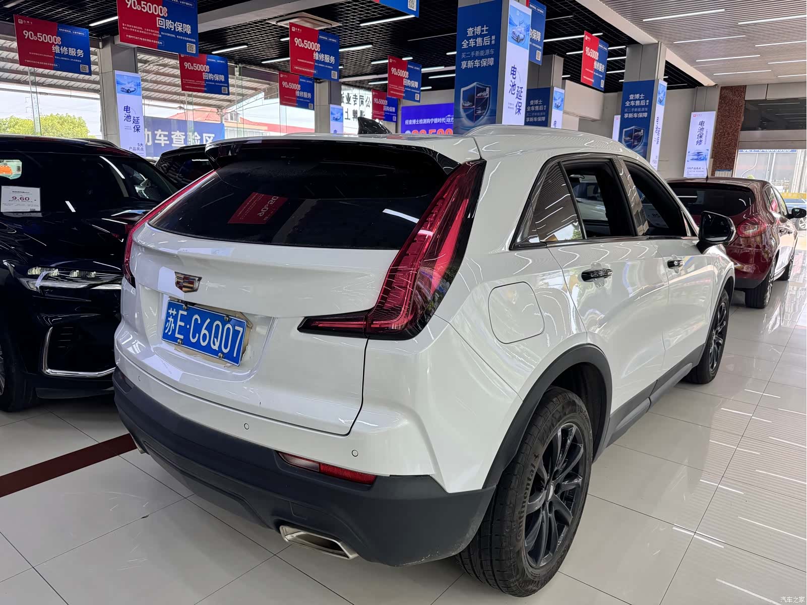 Cadillac XT4, 2022 4