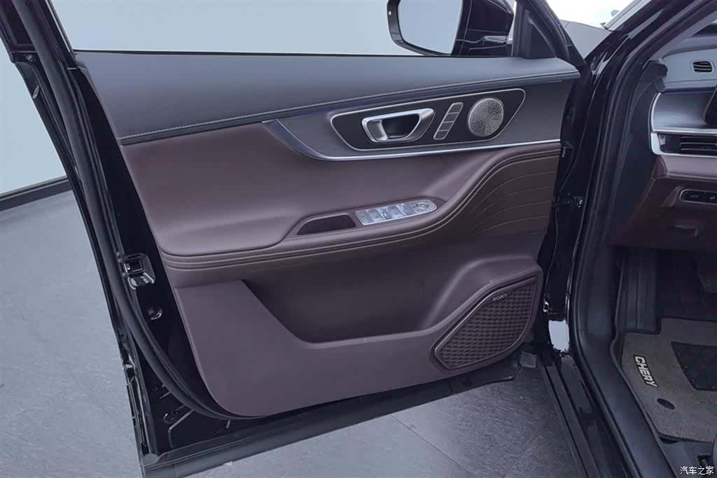 Chery Tiggo 8, 2024 7