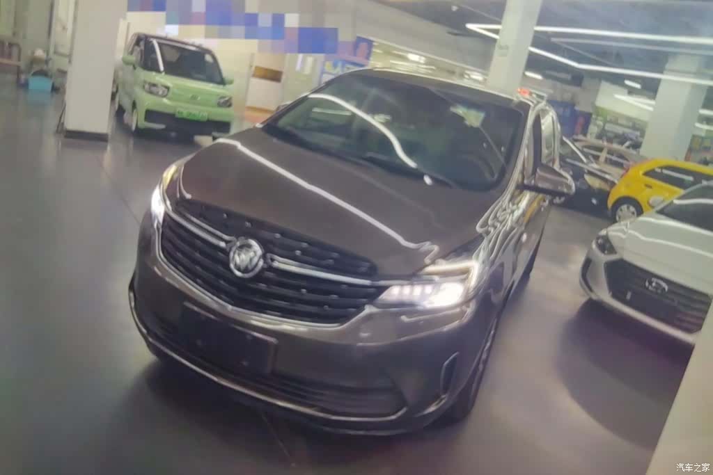 Buick GL8, 2022 1