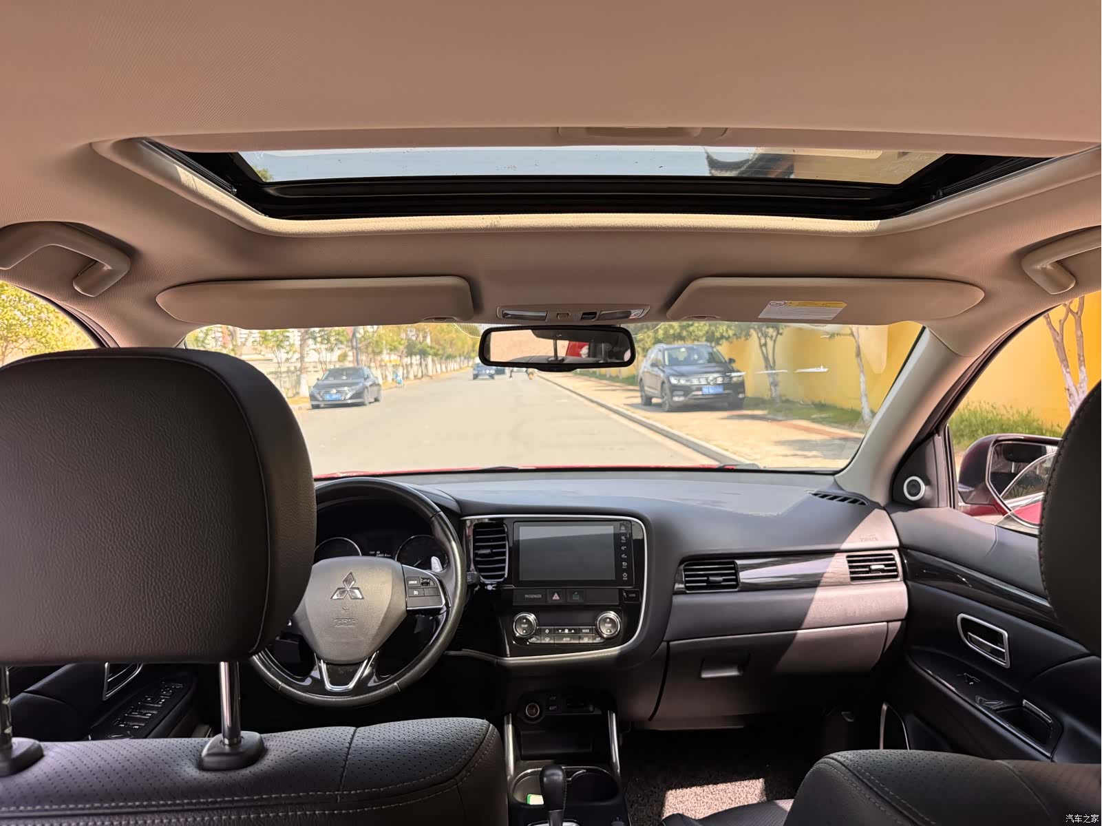 Mitsubishi Outlander, 2017 11