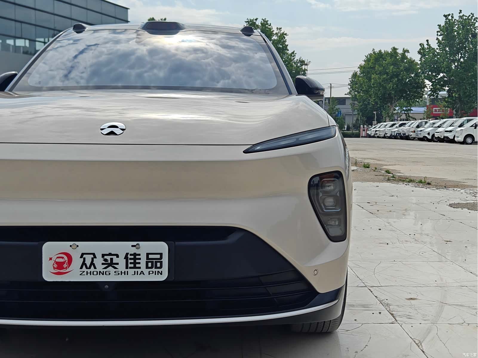NIO ES8, 2023 26