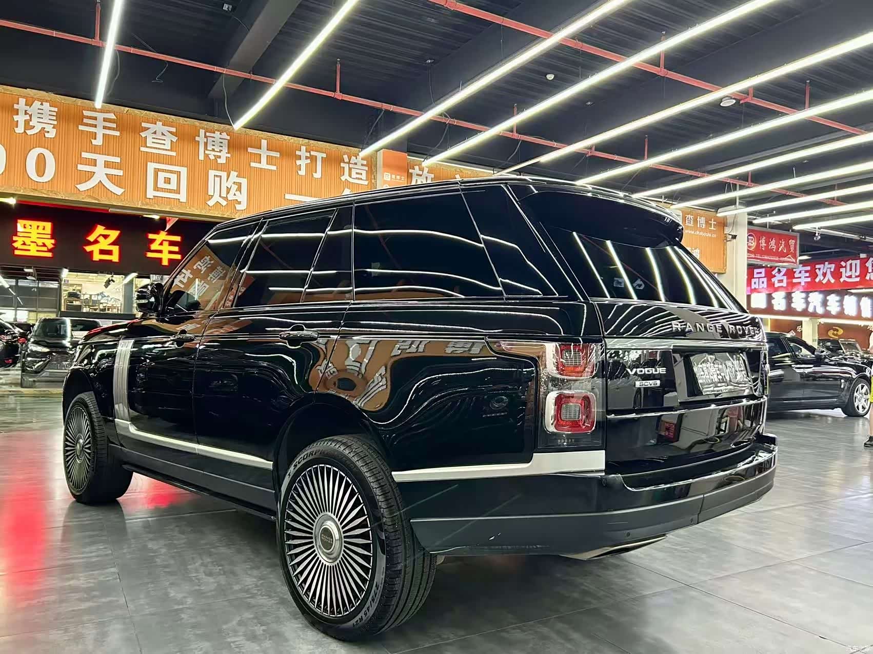 Land Rover Range Rover, 2019 15