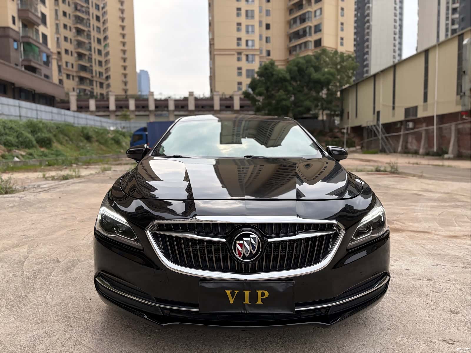 Buick LaCrosse, 2018 1
