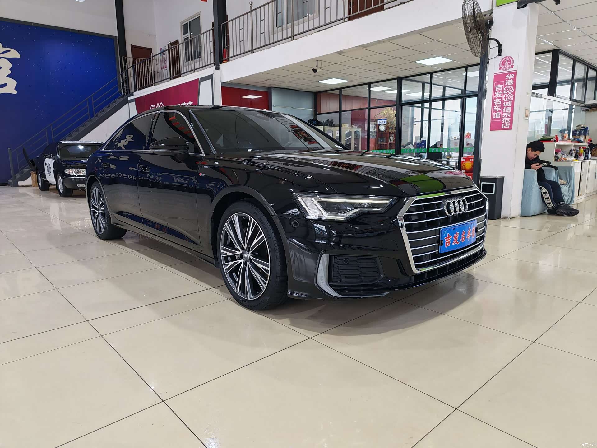 Audi A6L, 2022 3