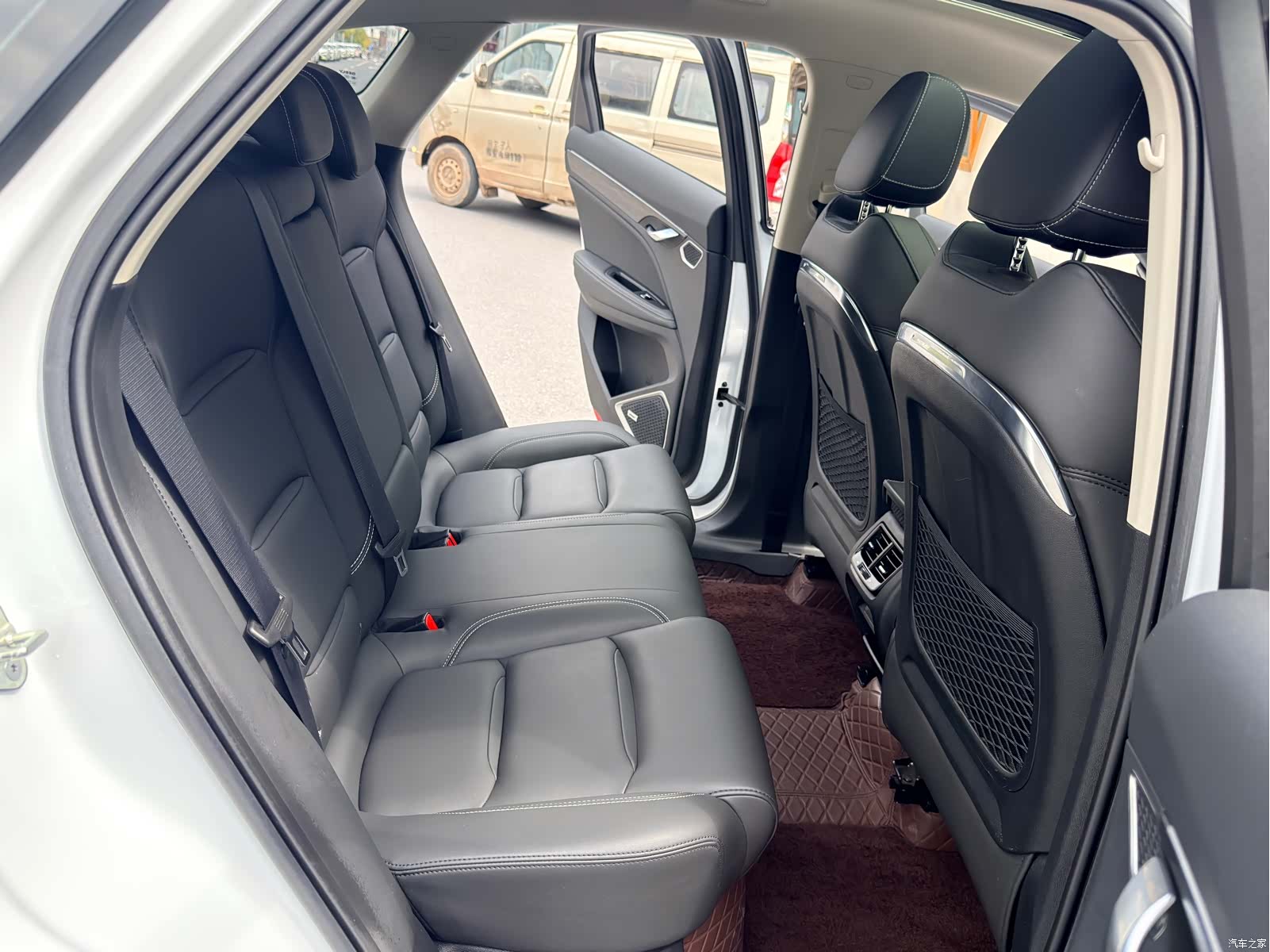Geely Xingyue, 2021 11