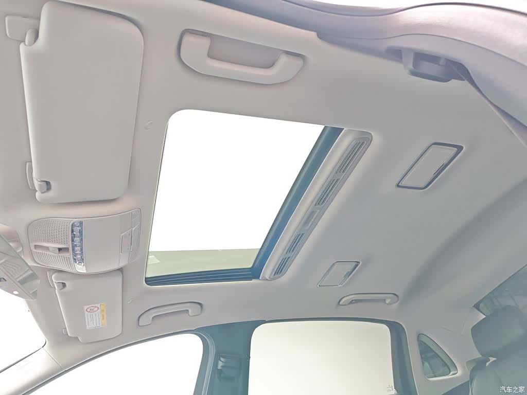Mercedes-Benz E-Class, 2018 14