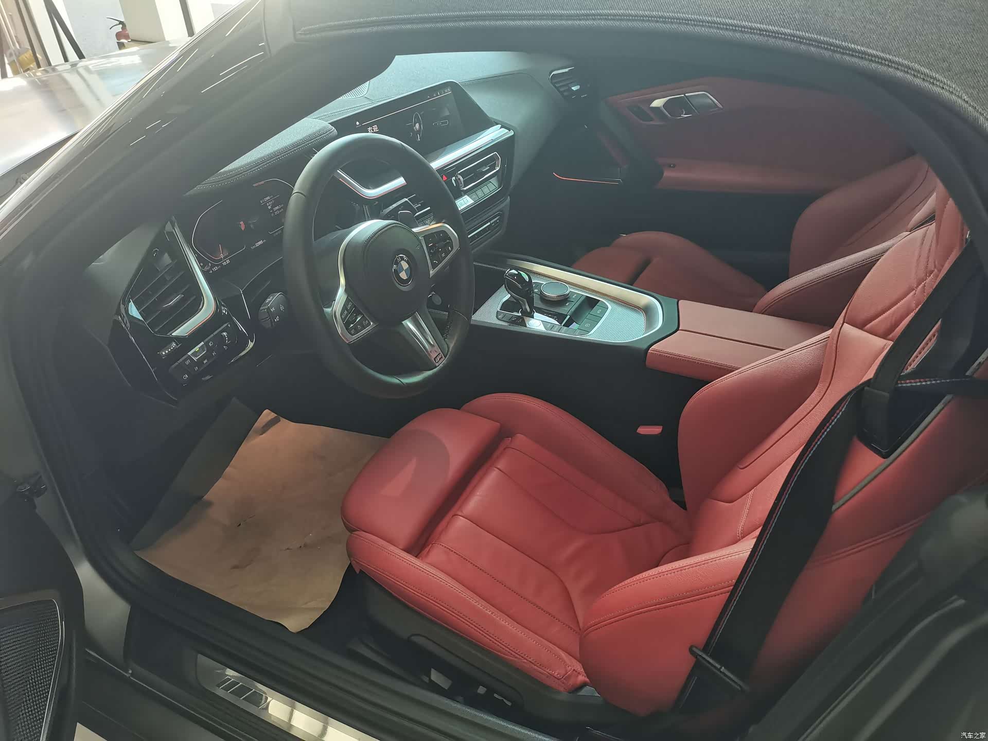 BMW Z4, 2020 4