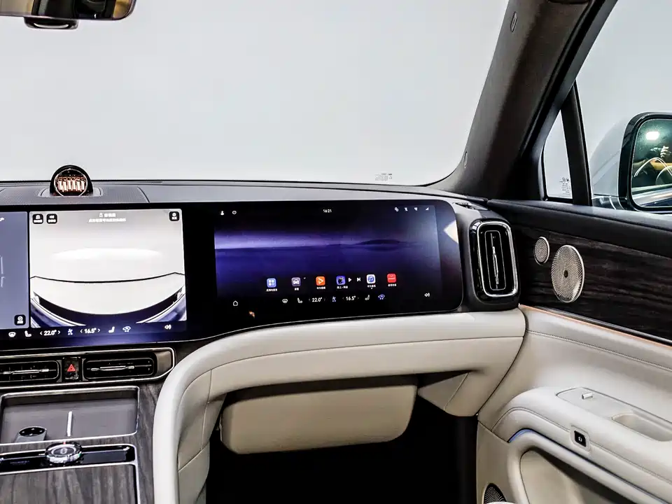 AITO Ask the world M9