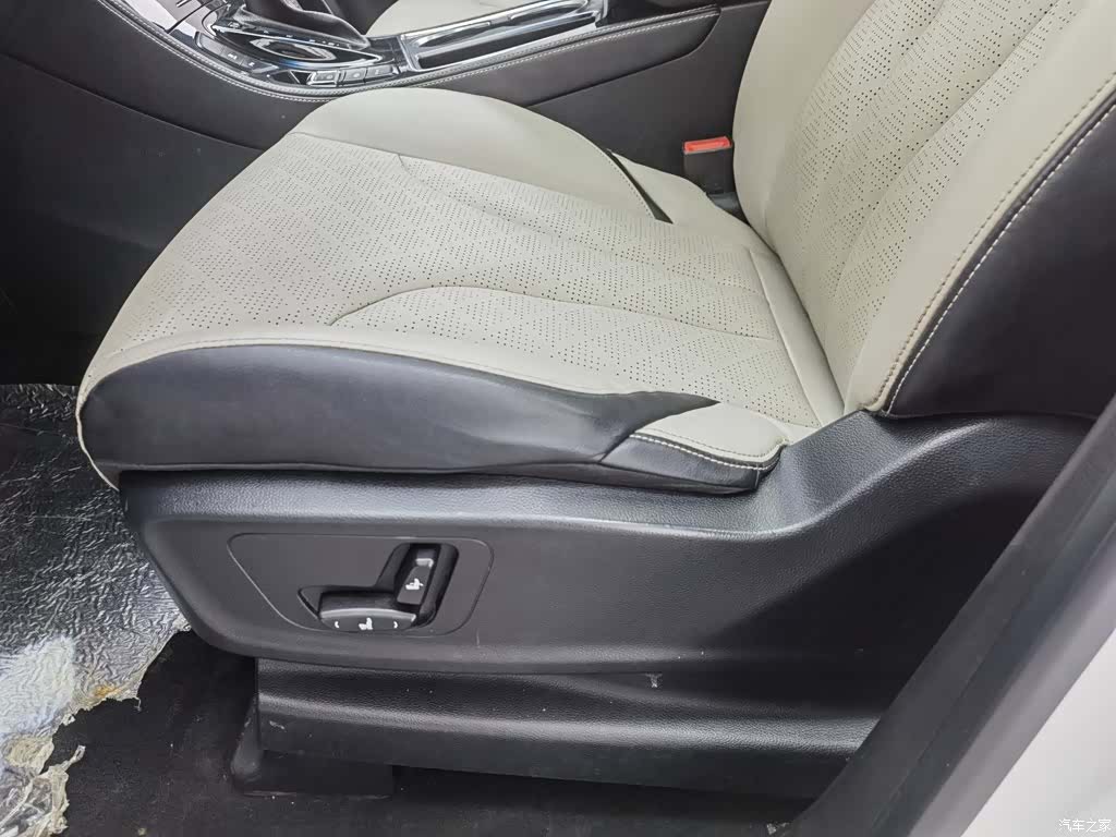 Wuling 730, 2018 20