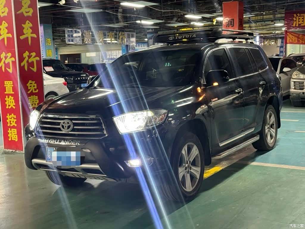 Toyota Highlander, 2011 1