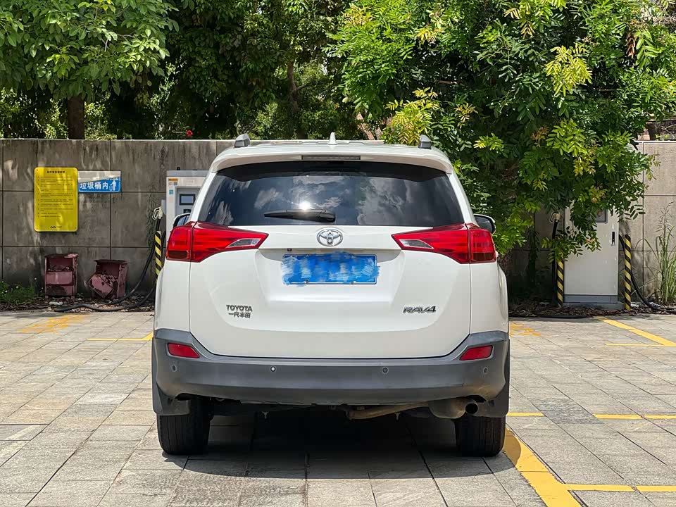 Toyota RAV4 Rongfang