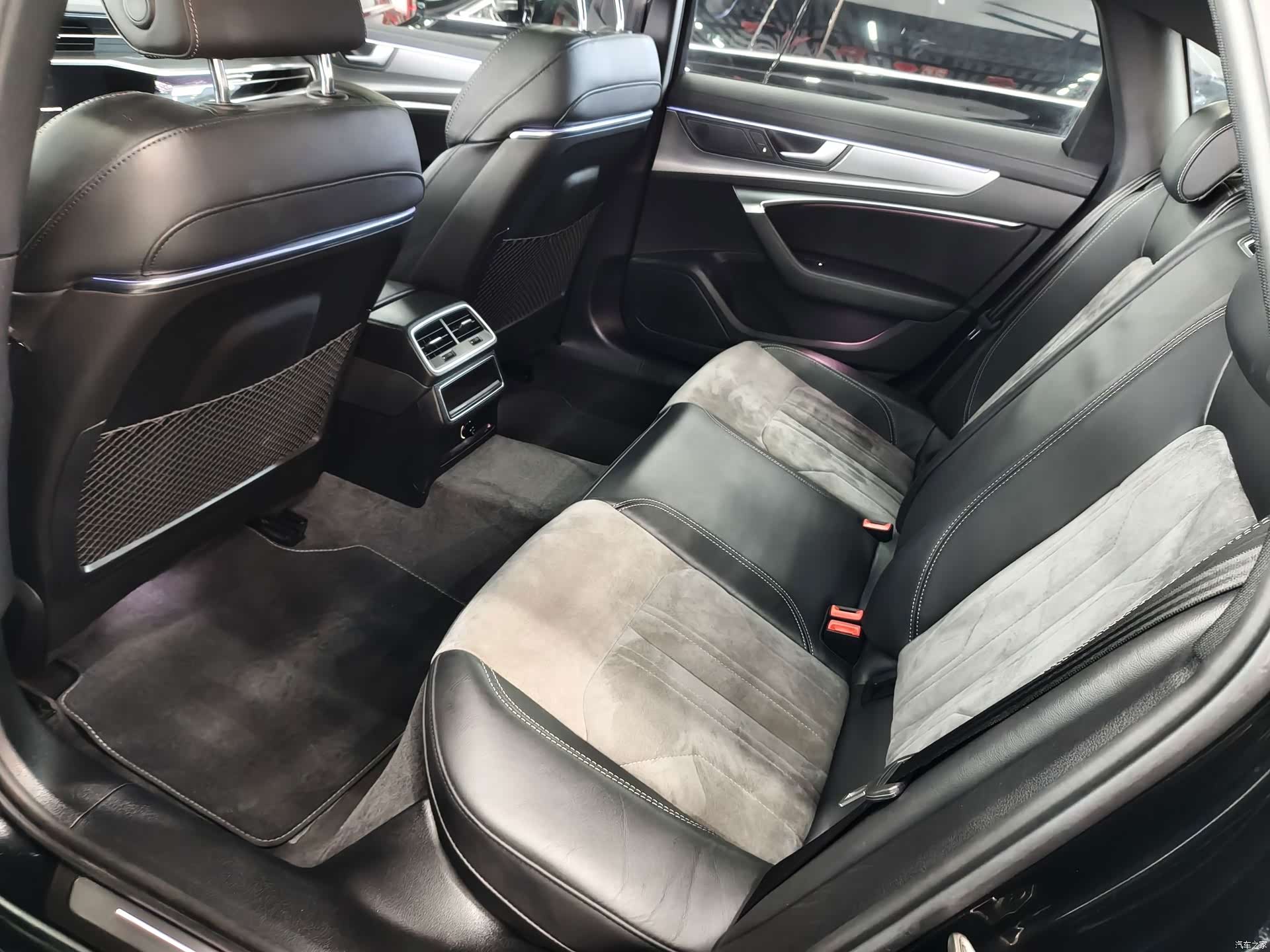 Audi A6L, 2021 14